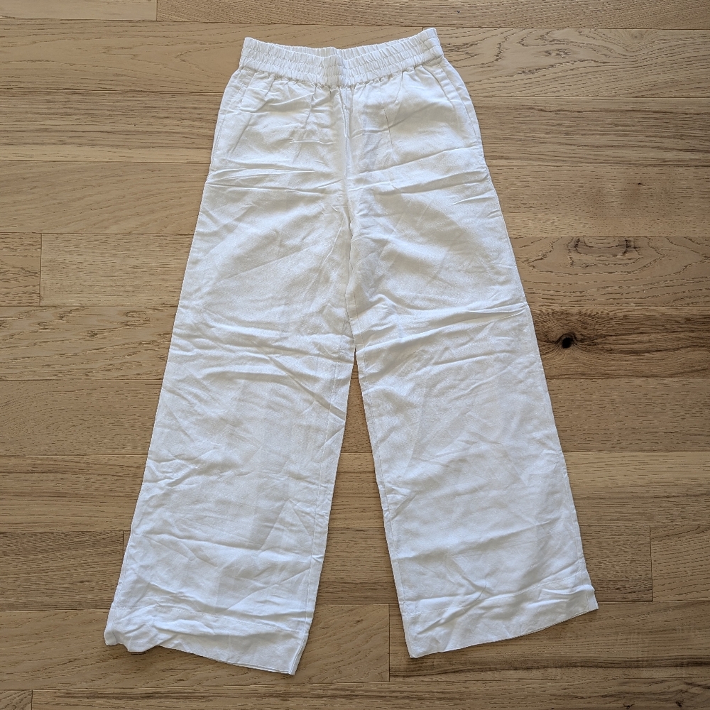 NWOT Evereve White Wide Leg Pants
